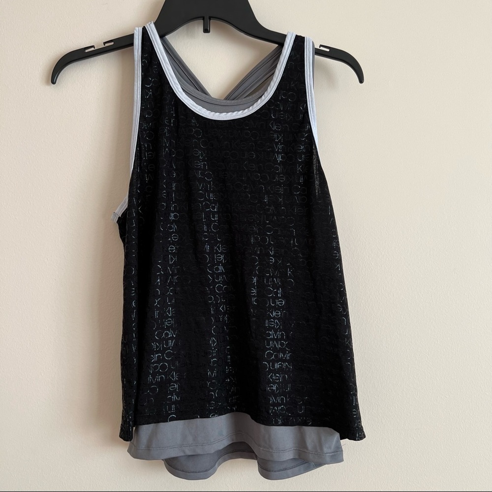 ! Calvin Klein workout tank. XL/TGAG(16). Black/Gray.